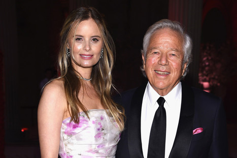 Robert Kraft’s younger girlfriend debuts baby on social media | Name News | Scoop.it