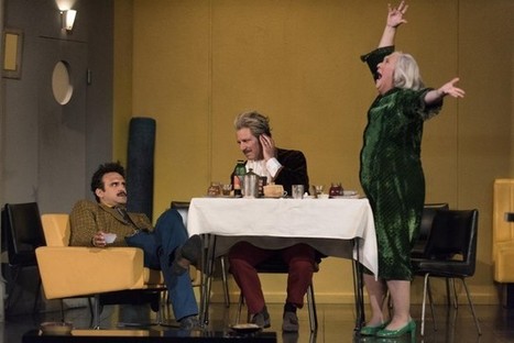 Nuits de Fourvière: Les Femmes savantes version psychédélique par Macha Makeïeff | Revue de presse théâtre | Scoop.it