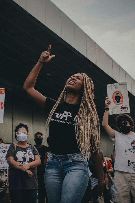 Engagement &ndash; | Engagement du chercheur | Scoop.it