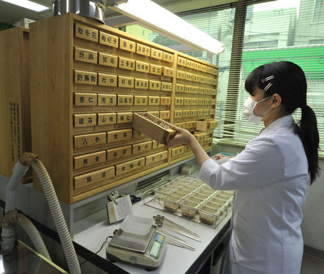 Medicinal direction from both the East and West | The Japan Times Online | The Asian Food Gazette. | Scoop.it