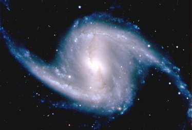 La chasse à l'énergie noire est lancée ! Premières images de galaxies situées à 60 millions d'années-lumière (Sciences physiques et nanotechnologies) | Dr. Goulu | Scoop.it