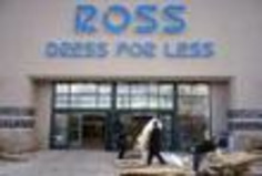 Bargain retail lifts US shopping centers as big names stumble - Reuters | Real Estate Report | Scoop.it