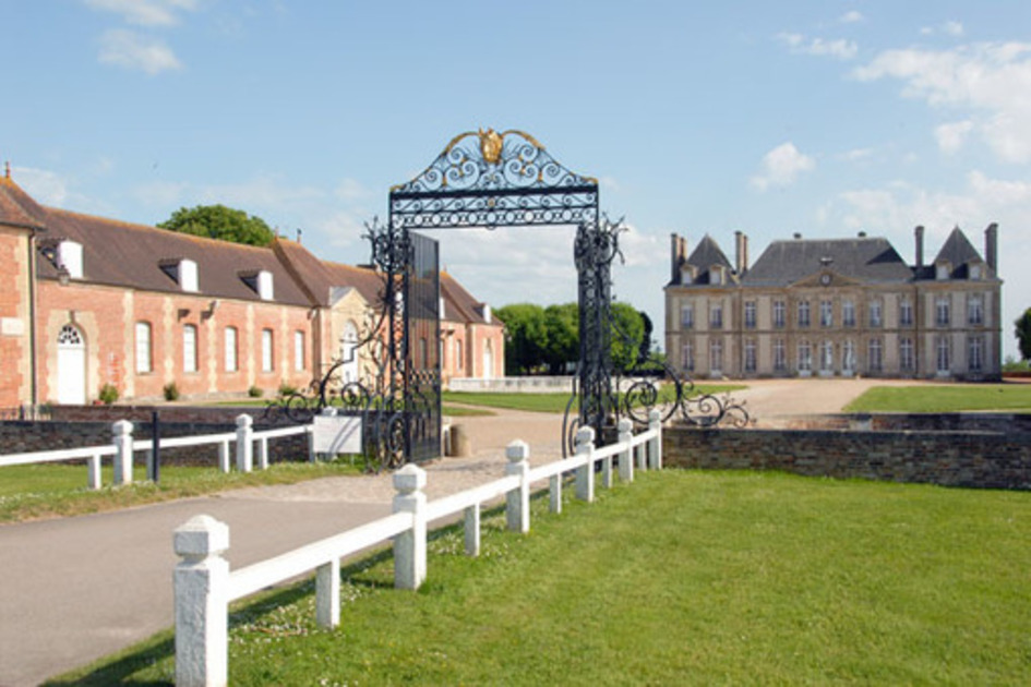 Au haras national du Pin, le tourisme &eacute;quin compense le d&eacute;sengagement progressif de l&rsquo;Etat | Une semaine d'actu - Newsletter de veille de l'AURH | Scoop.it