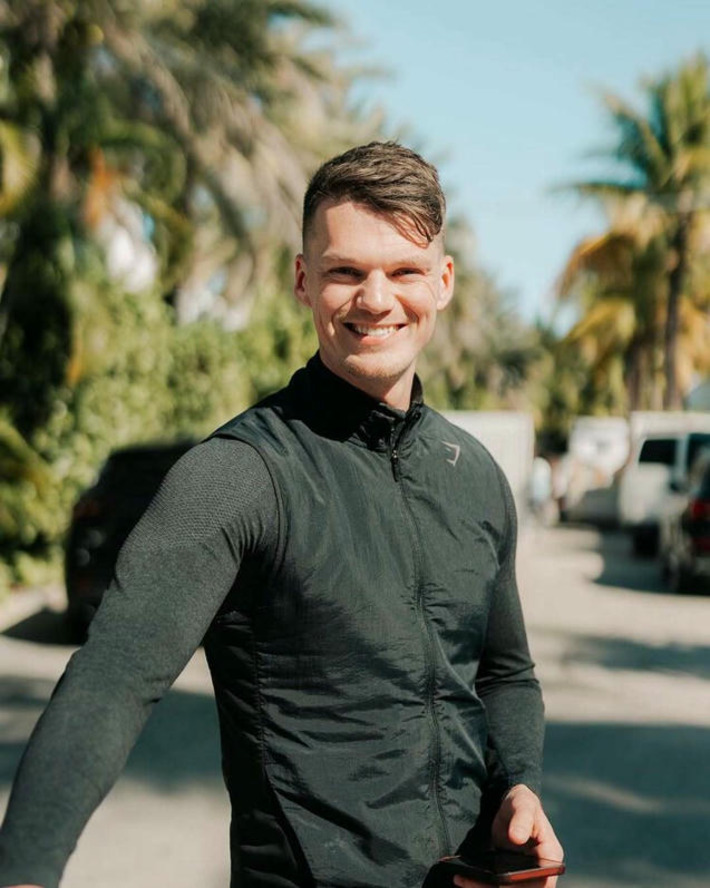Meet Ben Francis, Britain’s youngest billionaire: he co-founded fitness apparel brand Gymshark in his parents’ garage while still a teenager – now he’s bringing the brand to the US | Family Office & Billionaire Report - Empowering Family Dynasties | Scoop.it