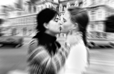 S&igrave; alle nozze gay, la Francia ci crede - Vanity Fair.it | QUEERWORLD! | Scoop.it