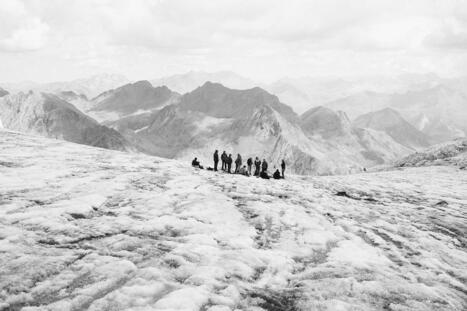 Des glaciers des Pyr&eacute;n&eacute;es aux rivages du Finist&egrave;re, le photographe Gr&eacute;goire Eloy capte un monde en mutation - Le Monde | Biodiversit&eacute; | Scoop.it