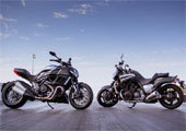video| 2012 Ducati Diavel Cromo vs Star VMAX | Motorcycle.com | Ductalk: What's Up In The World Of Ducati | Scoop.it