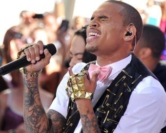 Chris Brown Death Hoax Follows His Lash Out on Twitter | Communications Major | Scoop.it