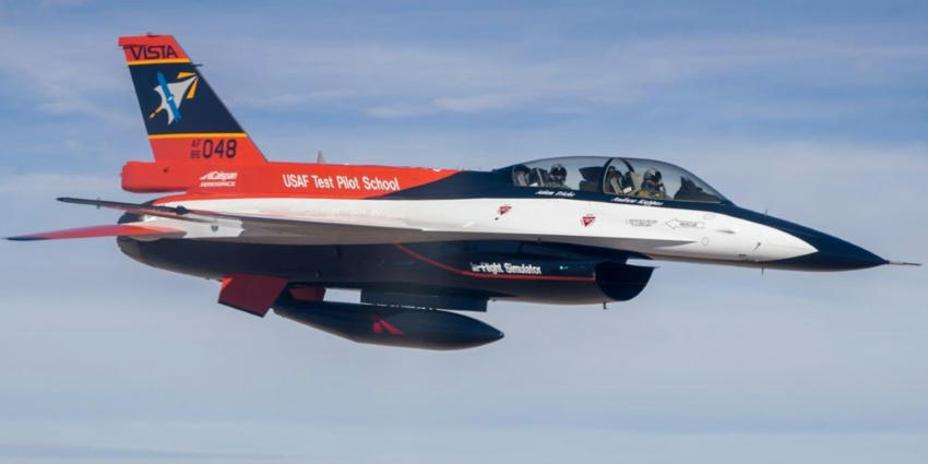 Le Lockheed-Martin X-62A VISTA rejoint le progr...