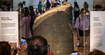 L'Égypte prépare une nouvelle campagne pour la restitution de la pierre de Rosette | Le Figaro | Kiosque du monde : Afrique | Scoop.it