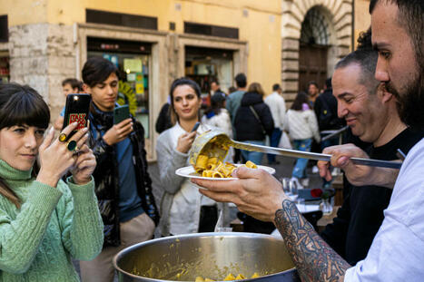Des spaghettis &agrave; la carbonara en bo&icirc;te&nbsp;? Scandale et col&egrave;re en Italie contre la nouvelle conserve de Heinz | Marketing International | Scoop.it