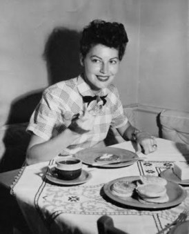 Ava Gardner Sex Com - Make Ava Gardner's Pancakes | Herstory | Scoop...