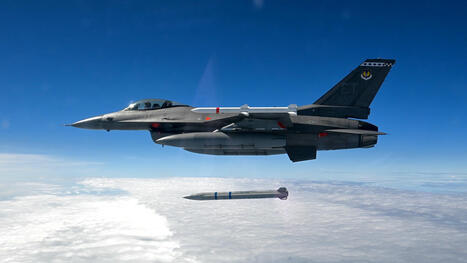 U.S. Air Force Performs First Drop Test of SiAW Missile | DEFENSE NEWS | Scoop.it