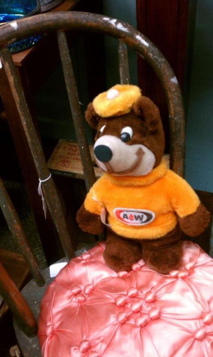 Vintage A&W Root Beer Bear | Antiques & Vintage Collectibles | Scoop.it