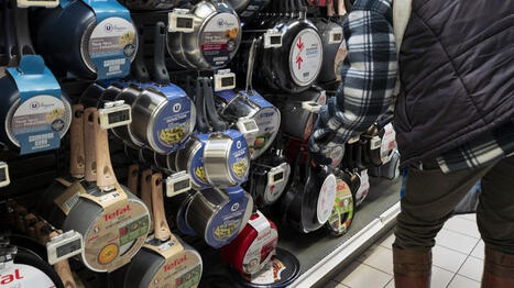 Interdiction des polluants &eacute;ternels dans l&rsquo;UE&nbsp;: pas de loi avant fin 2026, annonce la Commission europ&eacute;enne | franceinfo | Pr&eacute;vention du risque chimique | Scoop.it