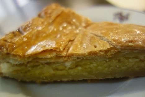 Recette de la galette des rois à la frangipane de noix de coco et au Rhum | Nouvel an chinois 2019, #HappyChineseNewYear, Pessa'h, Pessah, Passover Mardi-Gras et Carnaval, fête des rois, Noël, Saint-Nicolas, Thanksgiving, Aïd el Kebir, Ramadan , muguet, 1er mai , Pâques,  origine, décoration, jeux & bricolages | Scoop.it