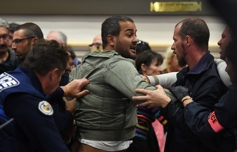 Bagarre et intervention de la police au conseil municipal  de Béziers lors du référendum sur les migrants | ACTUALITÉ | Scoop.it