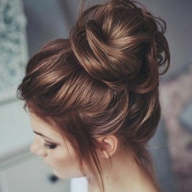 Tips voor waanzinnig glanzend haar - STYLETODAY | Informatie over haar | Scoop.it
