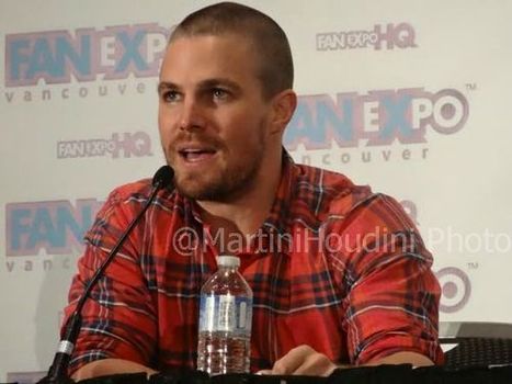 YOUR SHOOT: Stephen Amell & Manu Bennett Talk ARROW at FAN EXPO VANCOUVER | yvrshoots | ARROWTV | Scoop.it