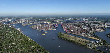 Chemical leak aboard ship in Hamburg Port triggers emergency response / le 21.07.2025 | Pollution accidentelle des eaux par produits chimiques | Scoop.it