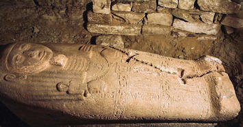 Découverte du sarcophage d'un fonctionnaire en charge des offrandes à l'ensemble des dieux de Haute et Basse Égypte | Le Figaro | Kiosque du monde : Afrique | Scoop.it