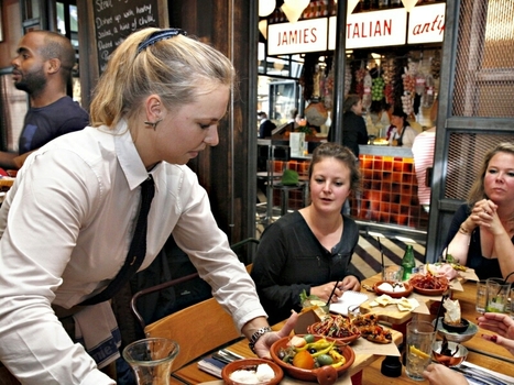 In de rij bij Jamie's Italian in de Markthal | La Cucina Italiana - De Italiaanse Keuken - The Italian Kitchen | Scoop.it