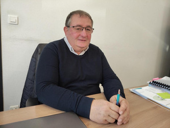 Municipales 2026 &agrave; Angresse&nbsp;: Philippe Sardeluc veut &laquo;&nbsp;pr&eacute;parer l&rsquo;avenir avec pragmatisme&nbsp;&raquo; | Elections - Municipales 2026 - Pr&eacute;sidentielles 2027 | Scoop.it
