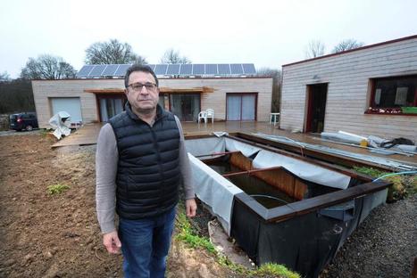 Maison autonome - En Creuse, il se construit une vie sans factures d'électricité, de chauffage, d'eau, de gaz | Build Green, pour un habitat écologique | Scoop.it