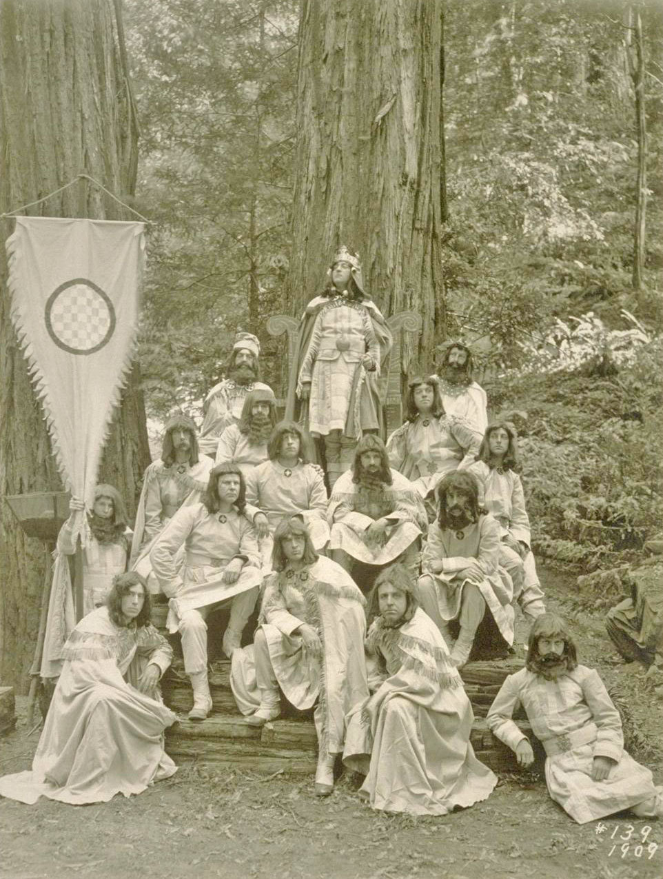 Inside Bohemian Grove The Story People Magazin...