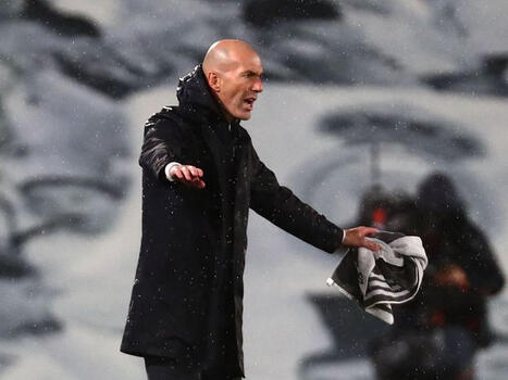 Bordeaux Sold for &euro;1: From Zidane's Glory Days to Sixth Division Struggles | The Business of Sports Management | Scoop.it
