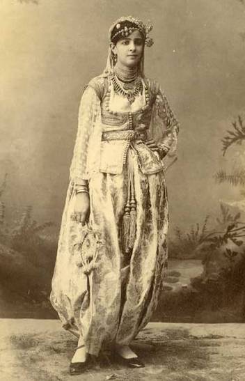 القعدة