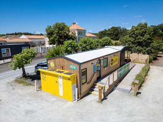 Épiceries API : comment ces supérettes autonomes séduisent les villages privés de commerces | Développement économique - Projets de territoires - ESS | Scoop.it