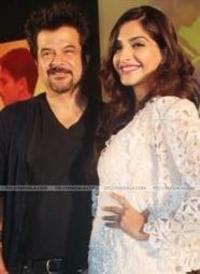 200px x 274px - Anil Kapoor to produce two films for daughter S...