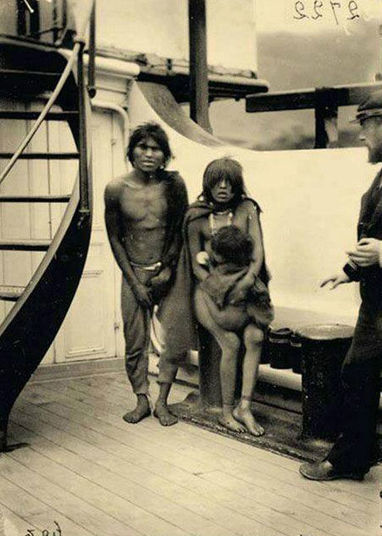 Human zoos existed: 16 Depressing Photos That Will Destroy Your Faith In Humanity | IELTS, ESP, EAP and CALL | Scoop.it