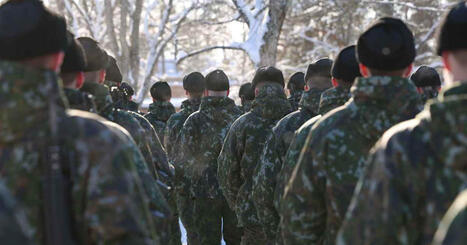 Jubileumsedg&aring;ng i vackert vinterv&auml;der p&aring; Nylands brigad | V&auml;stnyland | 1Uutiset - Lukemisen t&auml;hden | Scoop.it