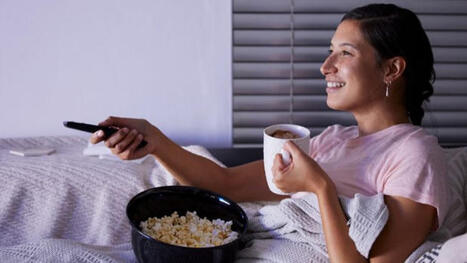 Les moins de 35 ans, moteurs de l’hybridation TV–streaming selon une étude - The Media Leader FR | Divertissement | Scoop.it