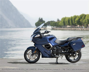 2013 Triumph Trophy 1200 ~ OVERVIEW ~ Grease n Gasoline | Cars | Motorcycles | Gadgets | Scoop.it