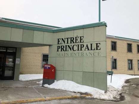 Lachute-area mayors decry move to remove English signs from hospital | CBC News | Language and Culture | Scoop.it