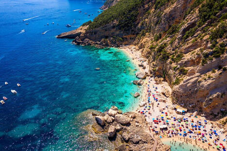 This Italian Beach Was Named One of the World&rsquo;s Most Beautiful&mdash;and It's Only Reachable by Boat or Foot | The UHNW Lifestyle Report | Scoop.it