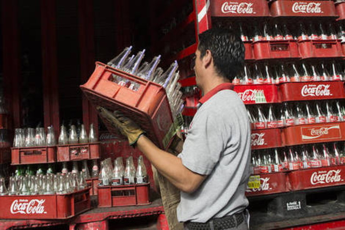 Coca-Cola Femsa to Buy Brazilian Coke Bottler Vonpar | Business Report - Making A Difference | Scoop.it