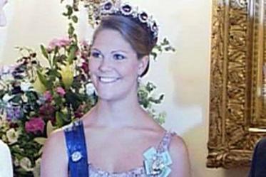 Victoria ja vanhemmat vieraisilla 2003 | 1Uutiset - Lukemisen tähden | Scoop.it