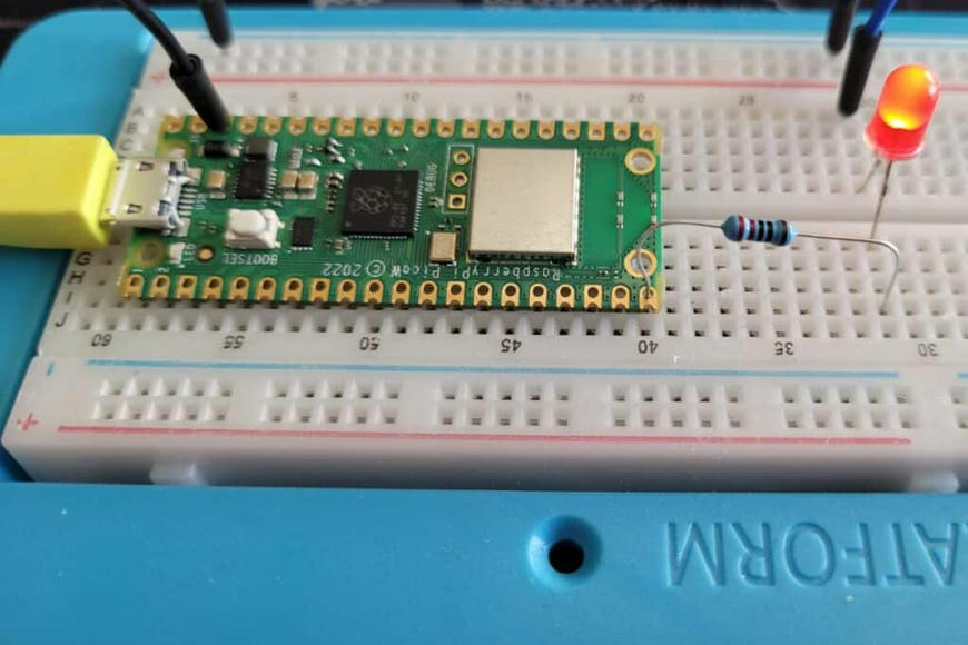 What is Raspberry Pi Pico? Everything You Need ...