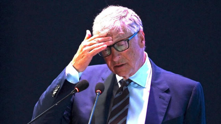 Epstein Alleged Billionaire Bill Gates Left Ex-Mistress Penniless and Sleeping on a Couch | The UHNW Lifestyle Report | Scoop.it