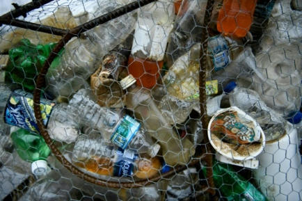 Le recyclage du plastique reste un "mythe", avertit Greenpeace | Toxique, soyons vigilant ! | Scoop.it