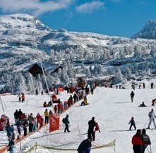 Grâce aux skieurs espagnols les stations pyrénéennes respirent - AQUI ! | Vallées d'Aure & Louron - Pyrénées | Scoop.it