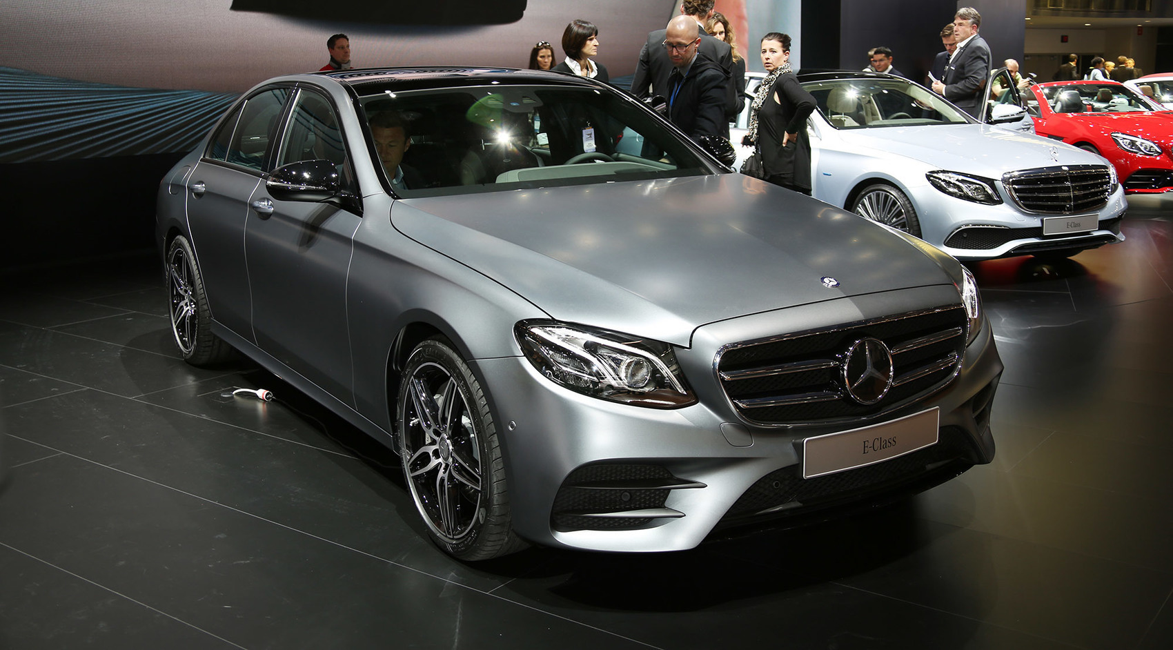 News Mercedes Benz E Class Reversal Autonomous