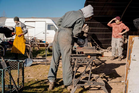 &laquo;&nbsp;Quand on ach&egrave;te un oignon, qui se demande encore o&ugrave; et comment il a pouss&eacute;&nbsp;?&nbsp;&raquo;&nbsp;: en Normandie, une universit&eacute; &agrave; la ferme pour &laquo;&nbsp;r&eacute;empaysanner&nbsp;&raquo; la jeunesse | Revue de presse du Centre de doc | Scoop.it