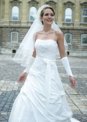 Robe de mariée d'occasion de Point Mariage, modèle Nasso 2010 | Robes de mariée d'occasion | Scoop.it