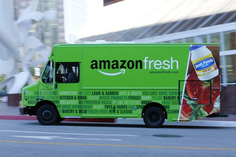 Amazon + U.S. mail are testing grocery deliveries around San Francisco via @reuters | WHY IT MATTERS: Digital Transformation | Scoop.it
