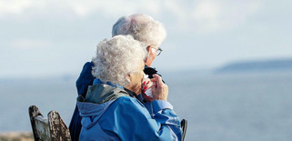 Démographie. Normandie : une population qui vieillit, avec plus de seniors que de jeunes | Veille territoriale AURH | Scoop.it